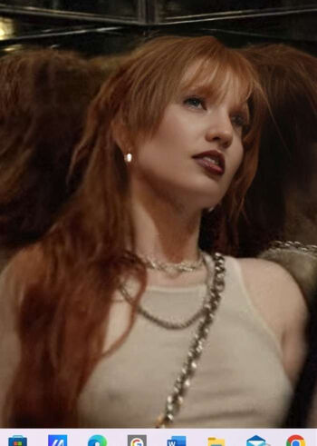 Jess Glynne